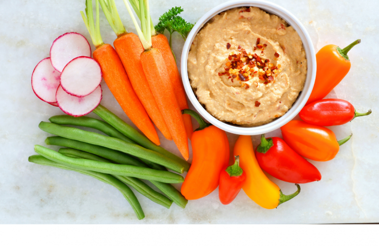 Hummus, vegetables